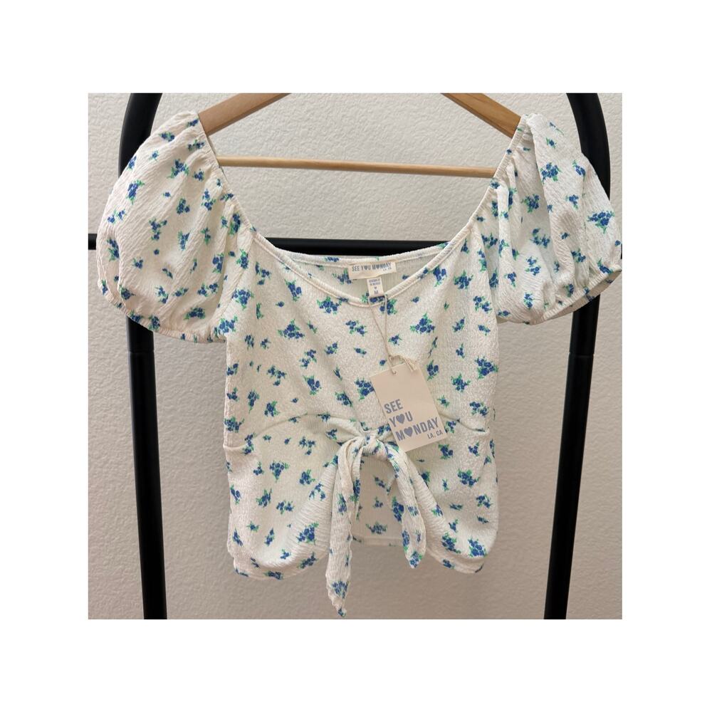 See You Monday LA NEW Crop Top with Tie Front, Med